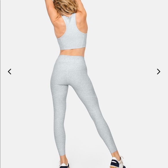 Outdoor Voices warmup legging 7/8 Athena croptop - Picture 1 of 7